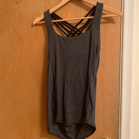 Lululemon workout tank top - Picture 1 of 3